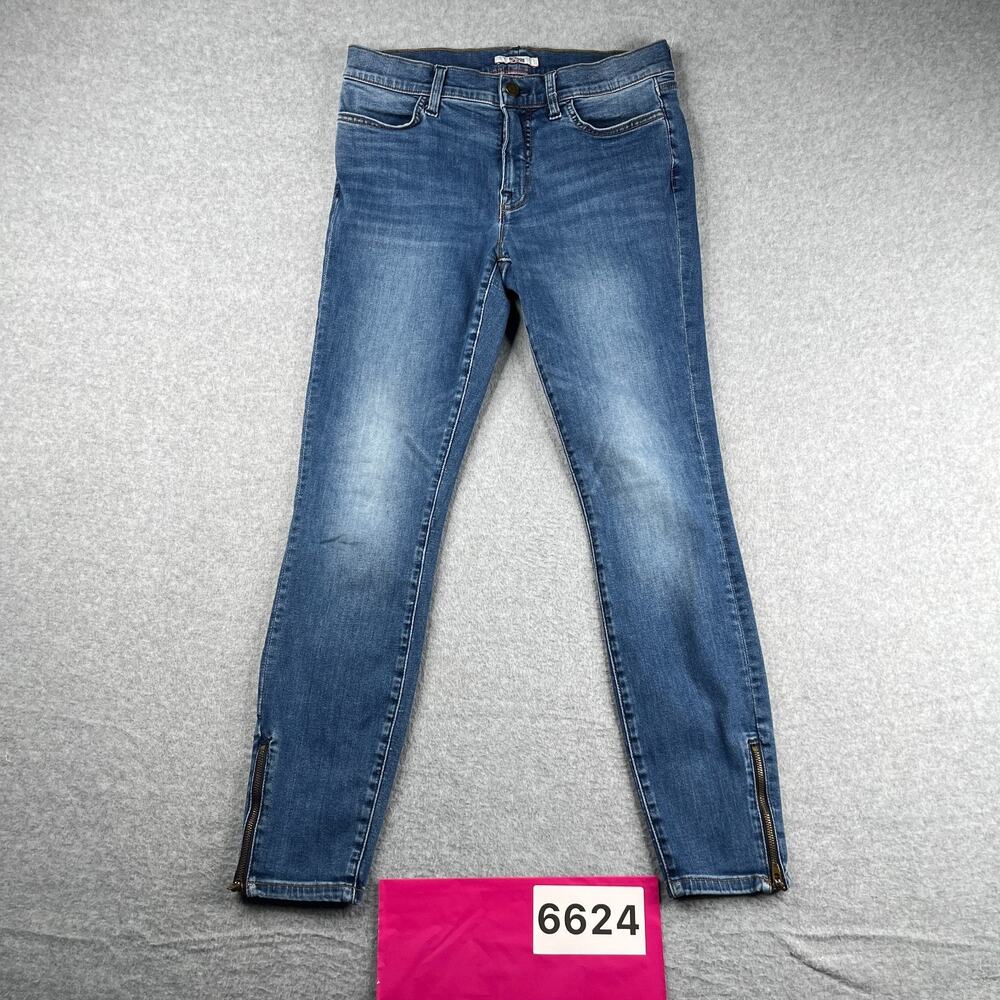 Tommy Hilfiger Denim Jeans Womens Size 6 Blue Distressed Bottom Zip *SEE